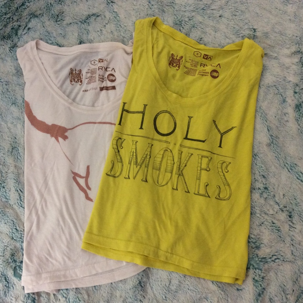 Two RVCV tops! Small